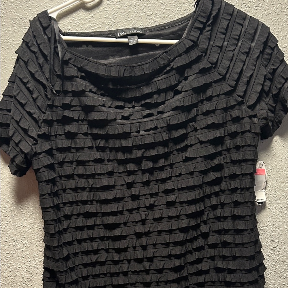 M.STUDIO Black Textured Ruffle Blouse - Picture 3 of 3